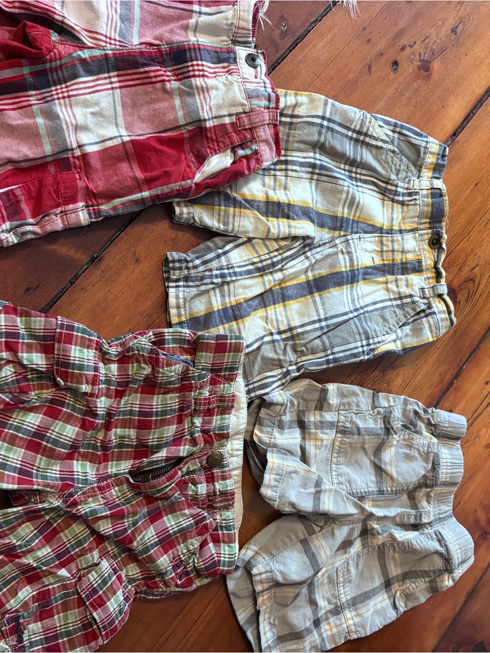 Lot 4 Plaid boys Shorts Pack - Red, Green, Yellow, Gray, White 24 months-2T